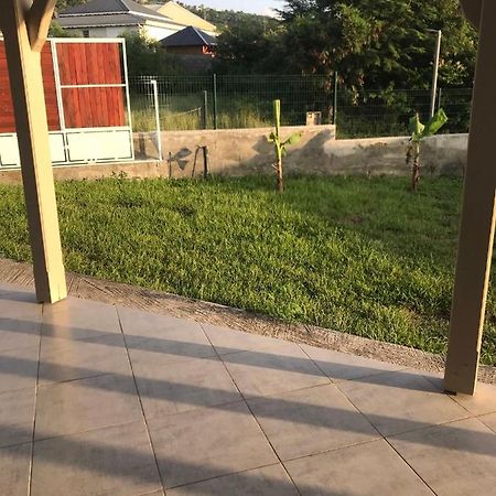 Flamboyant Apartment Vieux-Habitants Ngoại thất bức ảnh