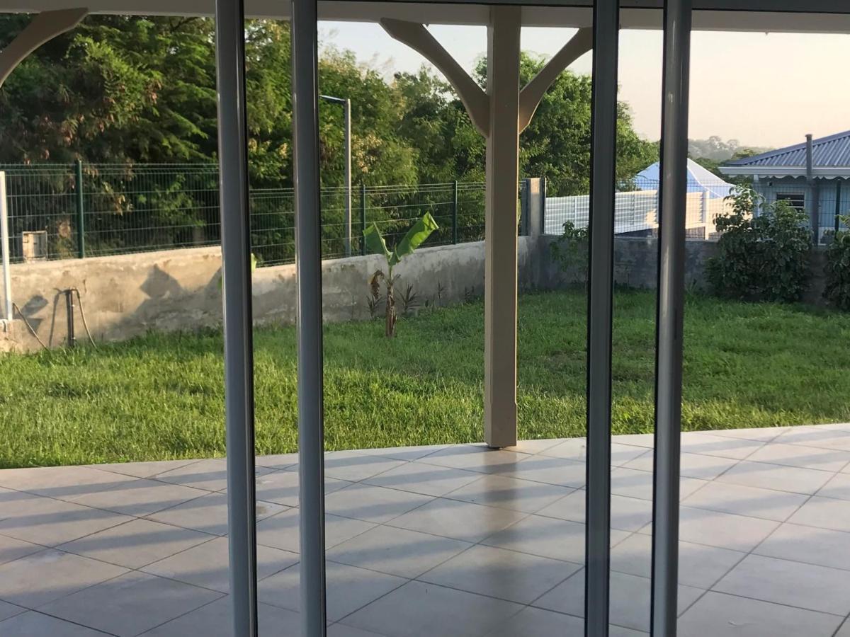 Flamboyant Apartment Vieux-Habitants Ngoại thất bức ảnh