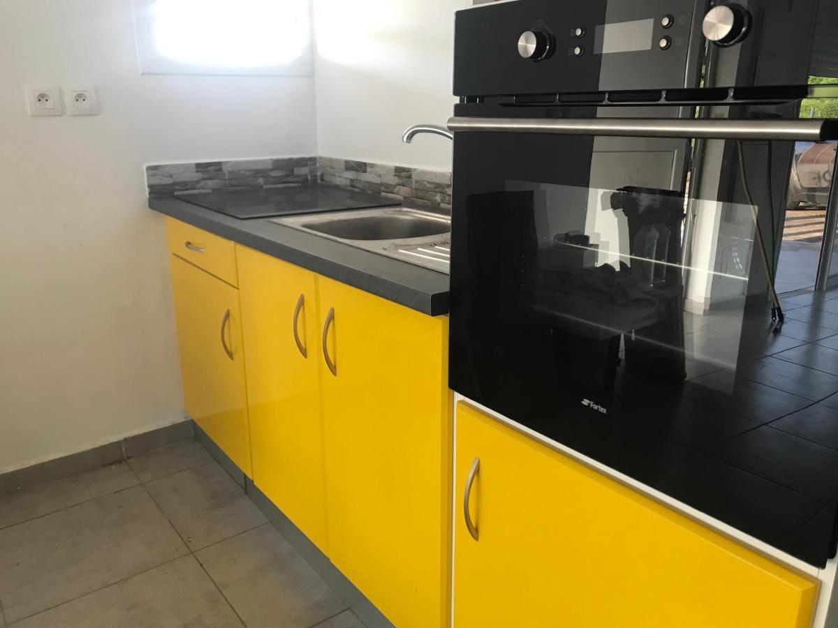 Flamboyant Apartment Vieux-Habitants Ngoại thất bức ảnh